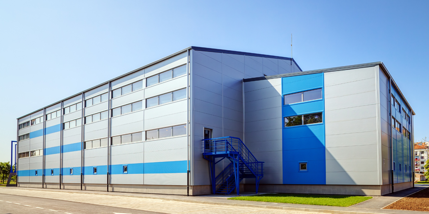 Curtain wall facade